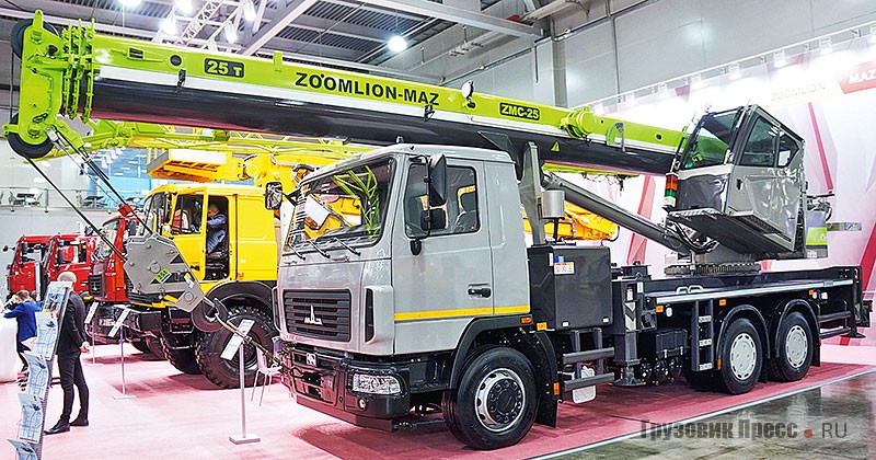 Первенец СП «ZOOMLION-МАЗ» – 25-тонный автокран ZMC-25 на шасси МАЗ-6312B3-429-001