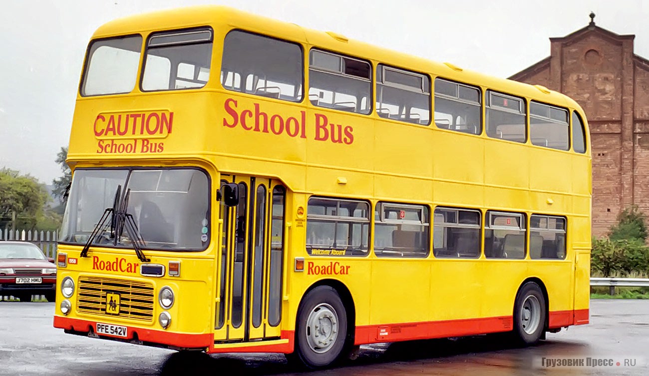 Особенностью автобуса Bristol VRT был расположенный вертикально сзади двигатель