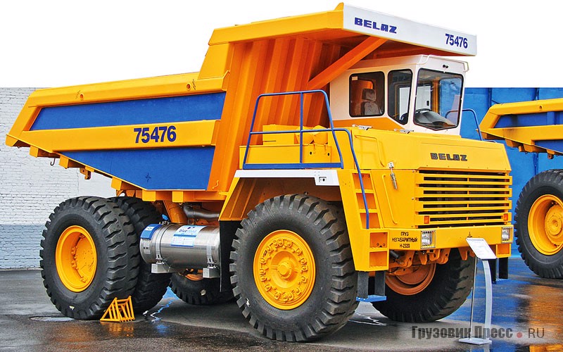 БелАЗ-75476 с газовым двигателем
