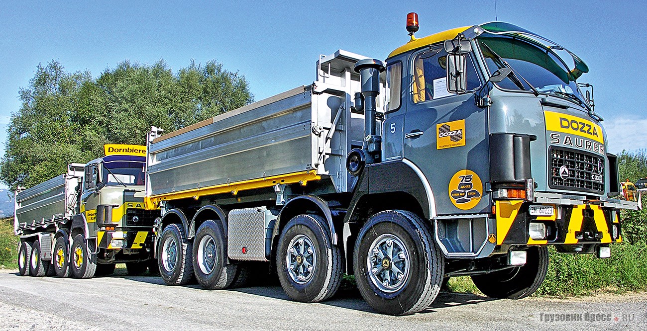 Есть что-то в [b]Saurer D330[/b], что сразу производит сильное впечатление. Это представитель семейства с новыми кабинами, запущенного в производство в 1973 г. В него входили как модели с кабиной над двигателем (обозначаемые литерой F), так и капотные (с литерой K) полной массой 15,5–28 т. Теперь уже бесповоротно все дизели оснащали турбонагнетателями. Последний автомобиль, Saurer D330DF 8х4, сошёл с конвейера 8 декабря 1983 г.
