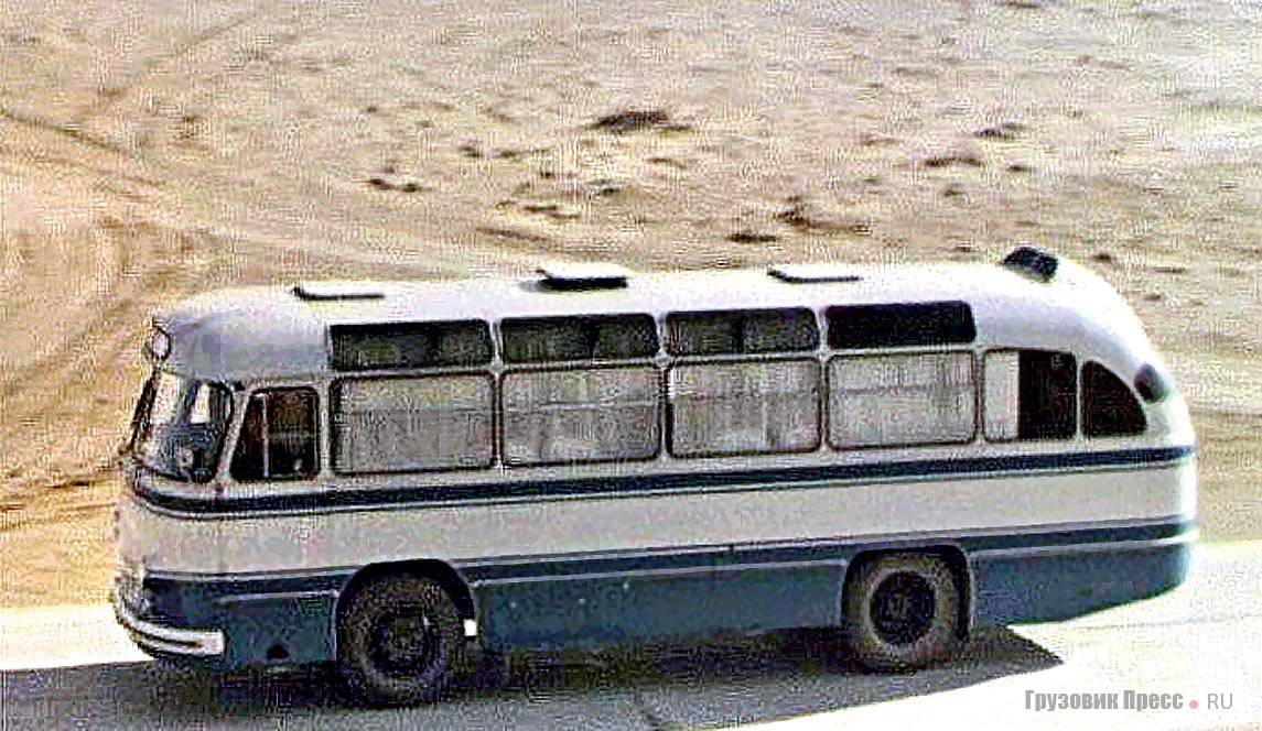 Первый спецавтобус ЦПК ВВС ЛАЗ-695Б. 1961 г.
