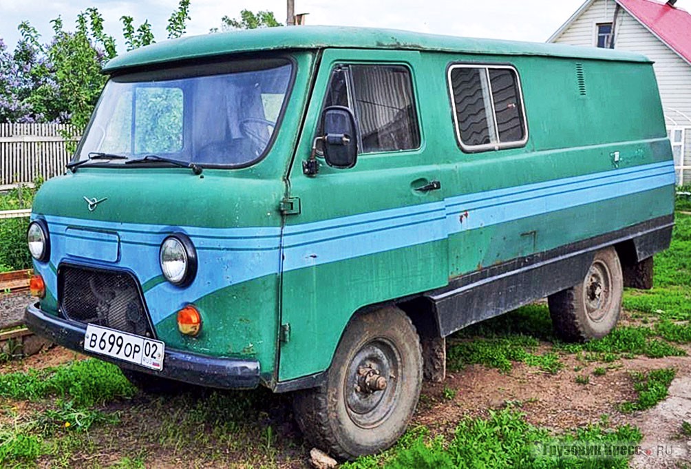 По заказу на базе АПВ-У-01 в Гае делали грузопассажирский вариант микроавтобуса