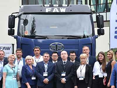 В 2018 году FAW планирует реализовать 600 грузовиков