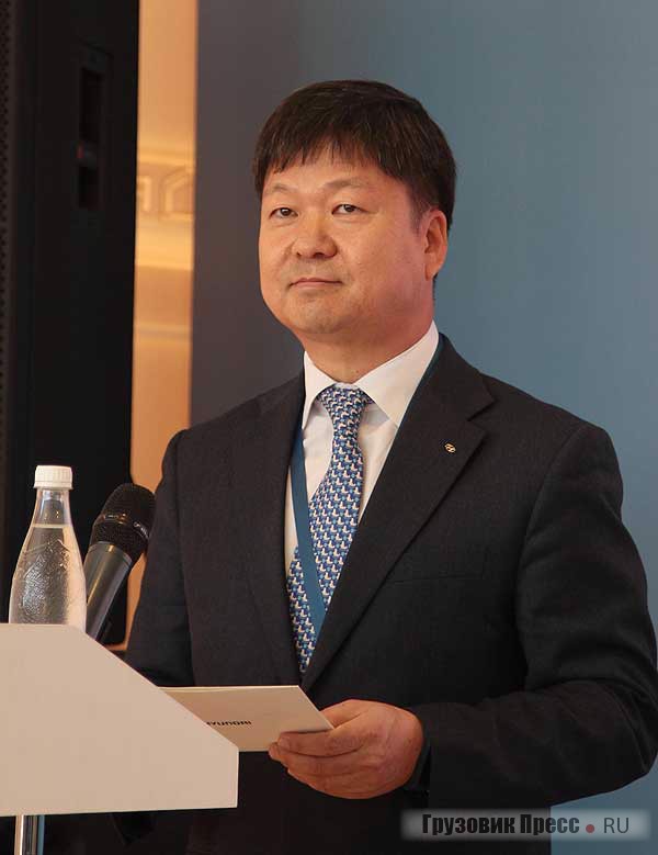 Ким Ик Донг, генеральный директор Hyundai Truck and Bus Rus