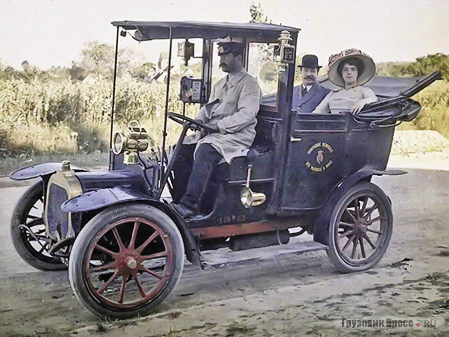 Таксомотор Clément-Bayard модели 10-16 HP (первоначально назывались Bayard-A. Clément) компании G3, 1906 г.