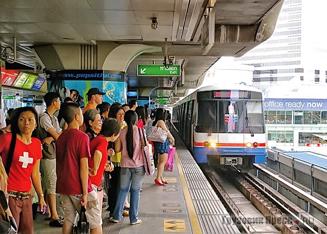 Городская ветка метрополитена BTS в Бангкоке