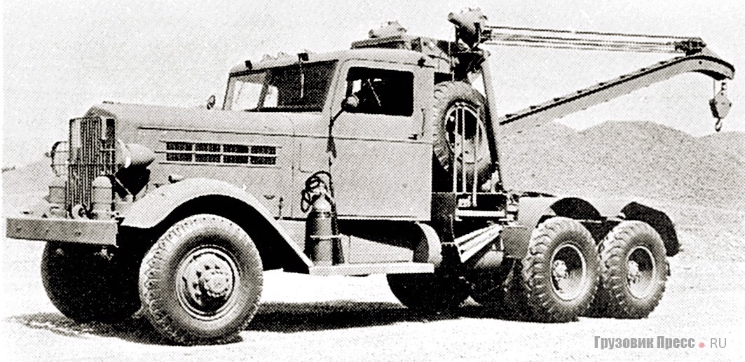 Аэродромный эвакуатор Federal 606 с 10-тонной стрелой. 1942 г.