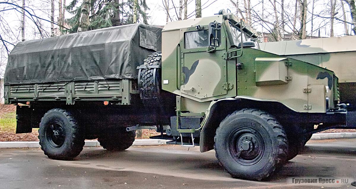 Опытный образец автомобиля «Урал-Э43206Д-0010», изготовленный в рамках ОКР «Медведь»