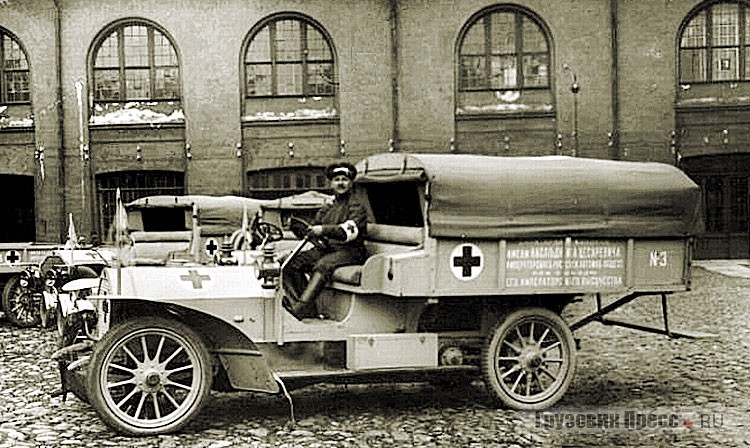 Санитарная машина Benz 14/35 с кузовом фирмы «Ив. Брейтигам». Петроград, 1914 г.