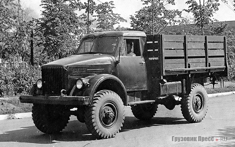 ГАЗ-63 первой серии с деревянной кабиной. 1948 г.