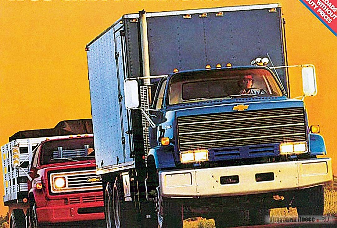 Chevrolet серии С70 Kodiak, 1983 г. На заднем плане – грузовик серии С60 или С70 со стальным оперением