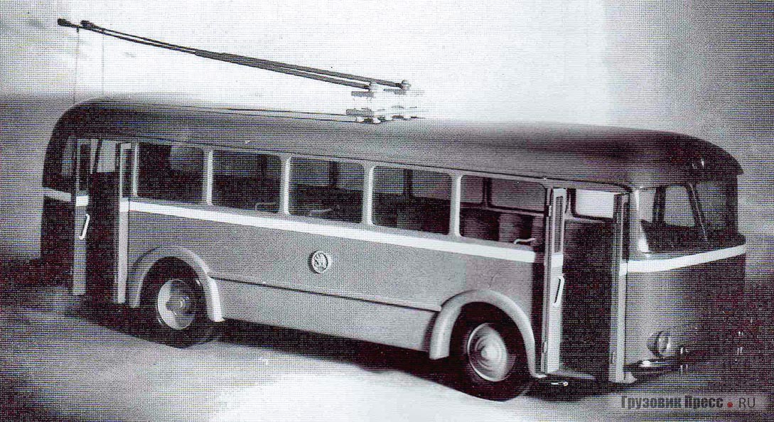 4Тr и 5Тr так и остались в виде нереализованных проектов из-за Второй мировой войны. На фото макет троллейбуса Škoda 5Тr