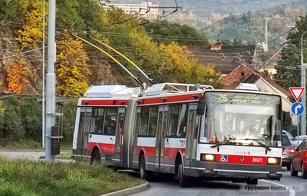 Škoda 22Тr – первый в мире 5-дверный сочленённый троллейбус