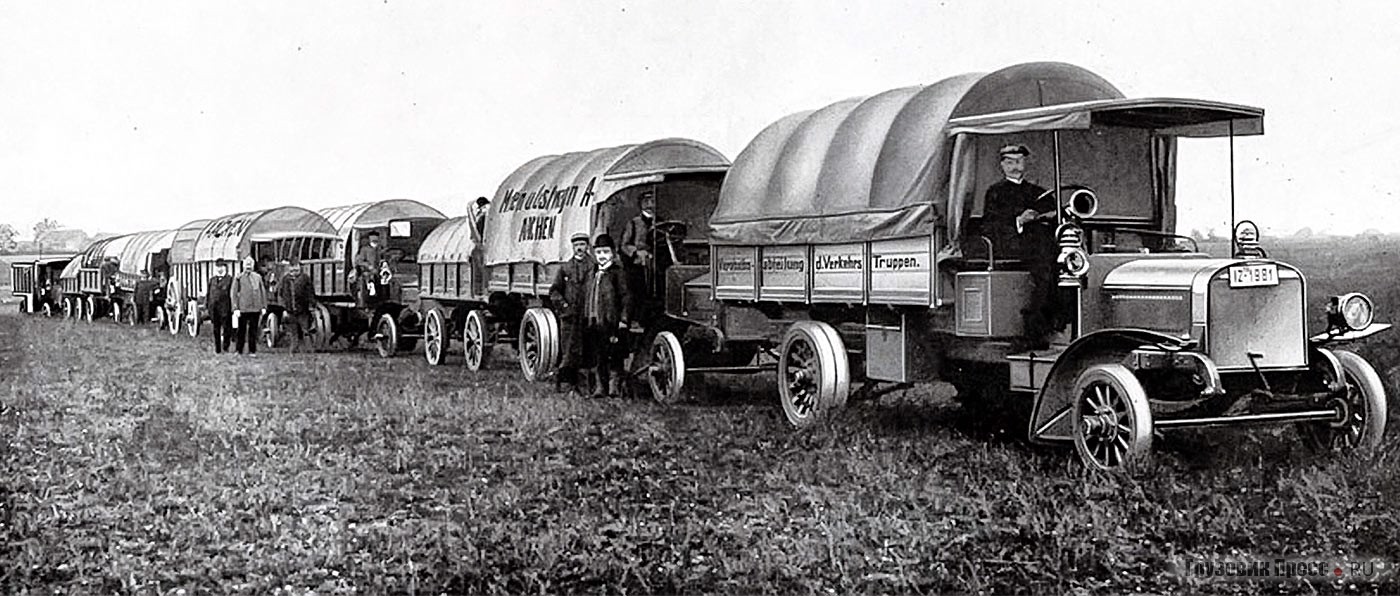 Колонна грузовиков Mulag L56 38/42 PS. Впереди машина для учебного автомобильного отделения военных сообщений прусской армии, 1910 г.