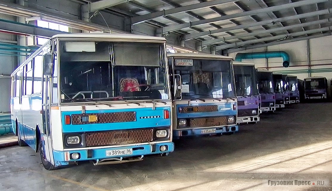 Закрытый бокс «Сургутнефтегаз» с автобусами Karosa C734.1340 из поставки 1994–1995 гг.