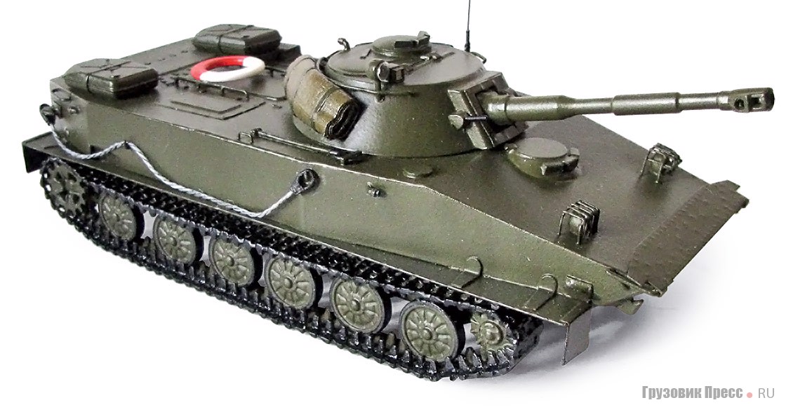 Плавающий танк ПТ-76Б