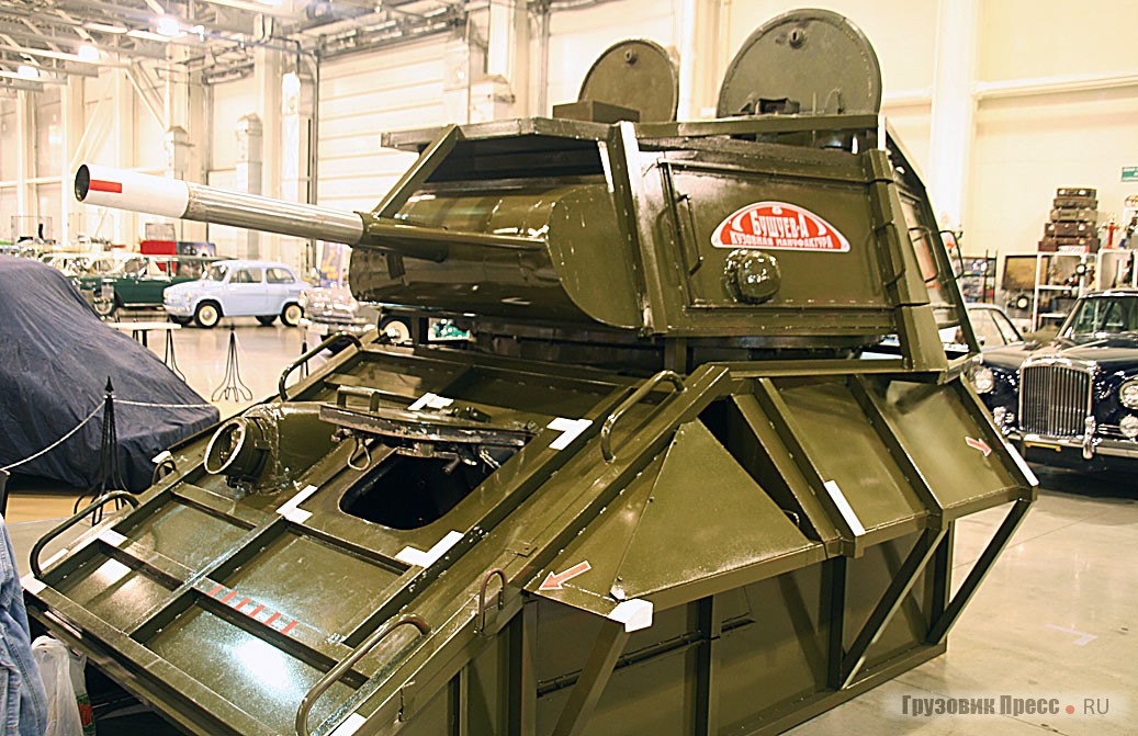 Макет Т-34-85