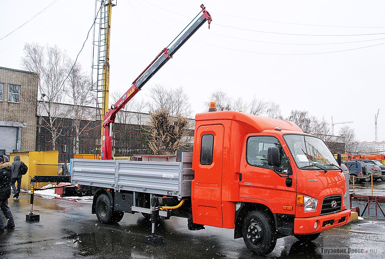 Чайка сервис. Hyundai HD-78 С двухрядной 7-местной кабиной. Чайка-сервис 4784r2. Бортовой с КМУ Чайка-сервис 4784fy. Чайка-сервис автомобиль 4784.