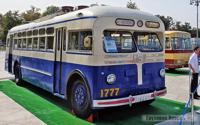 Единственный ходовой московский троллейбус МТБ-82Д