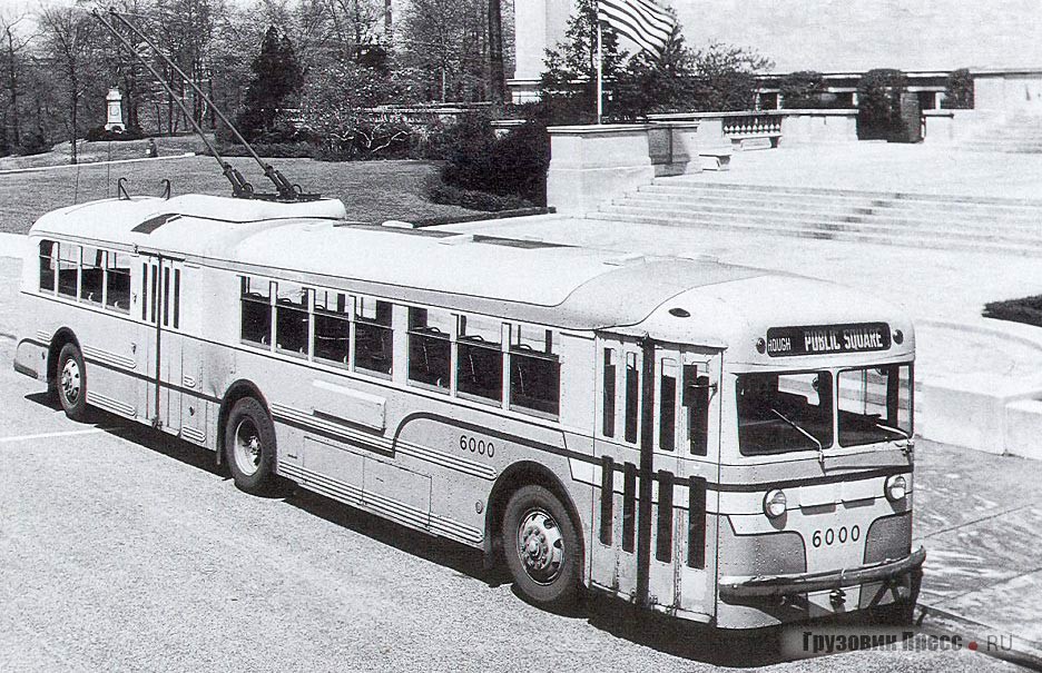 Троллейбус Twin Coach Model 58GTT