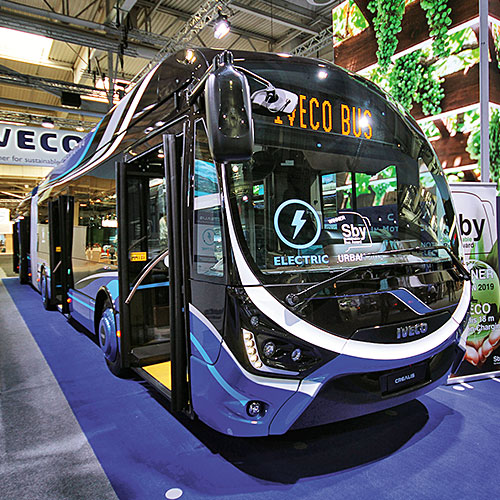 IVECO Crealis 18m in-Motion Charging