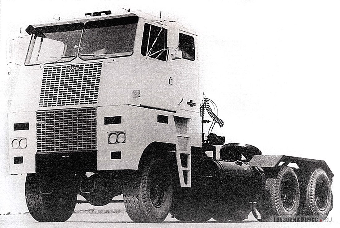 Седельный тягач Oshkosh K-2358, 1981 г.