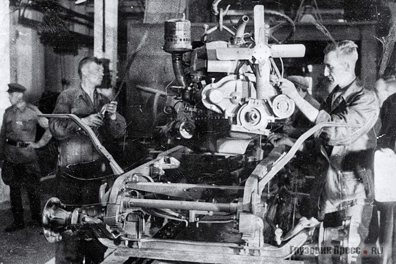 Производство автомобилей ЗИС-5В на Уральском автомобильном заводе им. И. В. Сталина во время Великой Отечественной войны