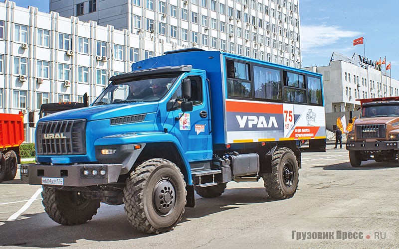 Next 4х4 «Урал-32552-5013-71» 2015 г.