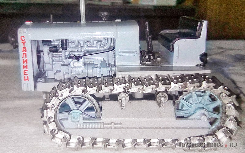 Первый советский серийный дизельный трактор С-65 «Сталинец»