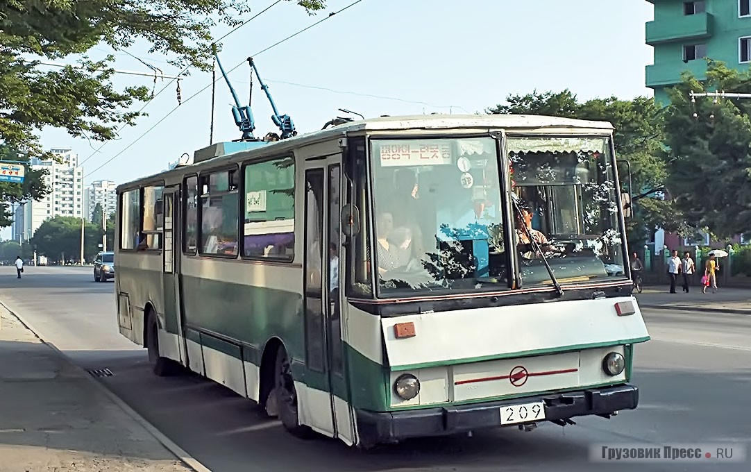 Последней моделью 1997 г. стала «Чёллима 973». Её построили на базе чешского автобуса Karosa 734. Несколько таких троллейбусов попало из Пхеньяна в другие города страны, но большая часть всё же осталась в столице