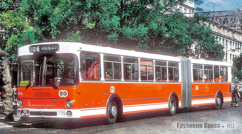 Автобус Magirus-Deutz 260 SH170 на улицах Лиссабона (Португалия)