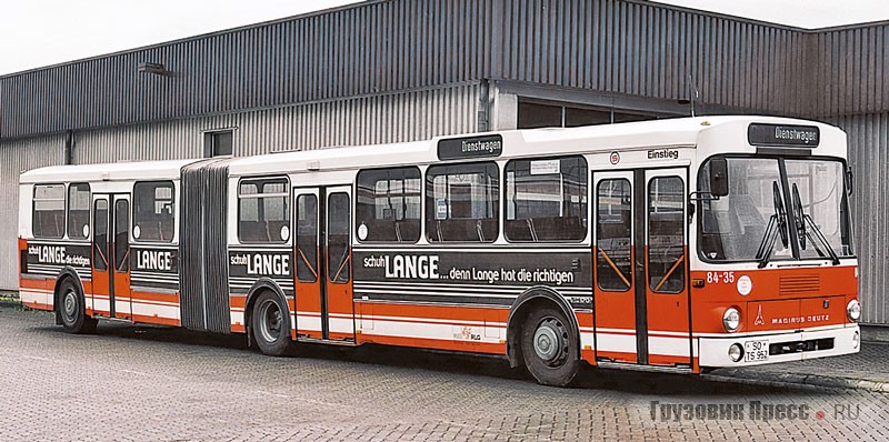 Автобус Magirus-Deutz 260 SH170