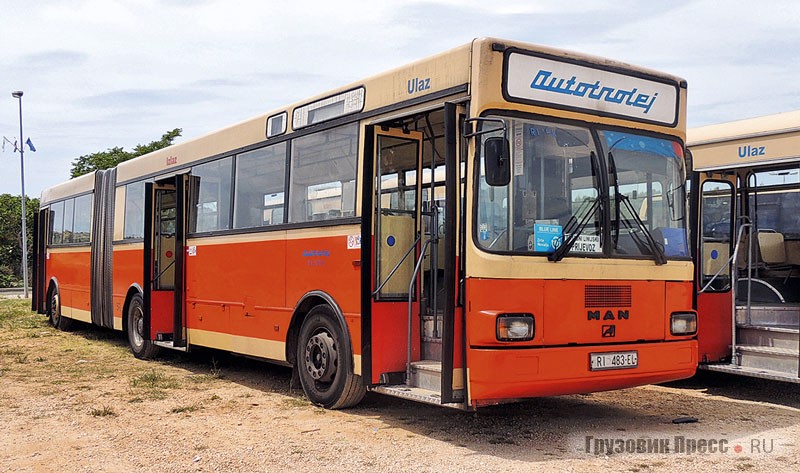 Автобус MAN SG 240 (Avtomontaža)