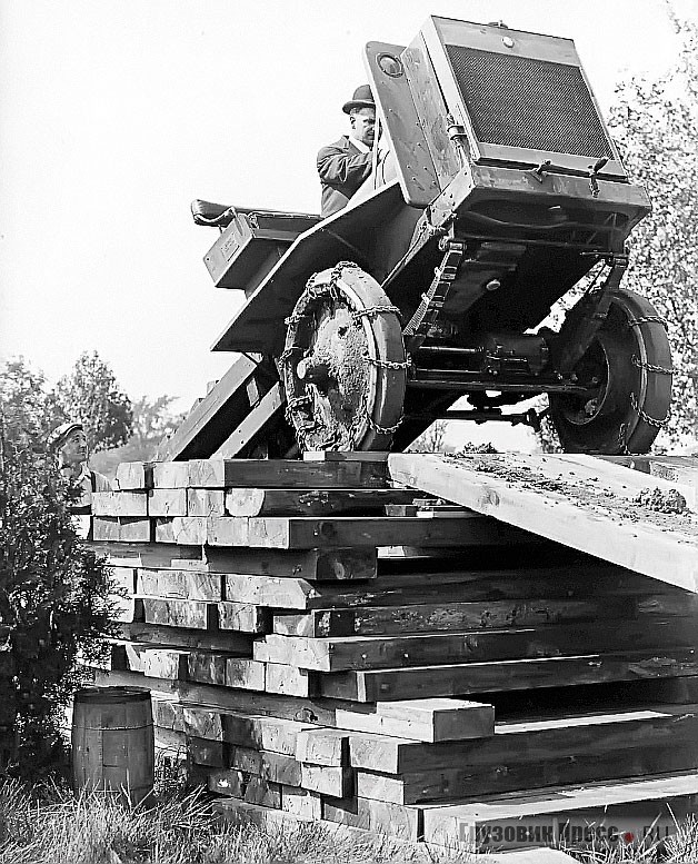 Заводские испытания и демонстрация возможностей автомобилей Jeffery Quad. 1914 гг.