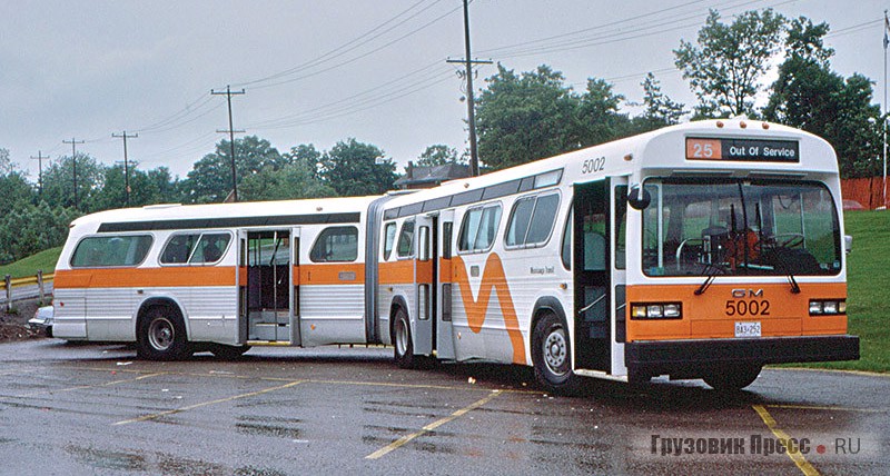  Автобус GMC-TA60-102N