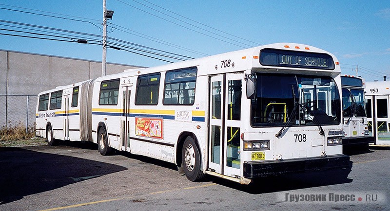  Автобус GM MCI Classic TC60-102N