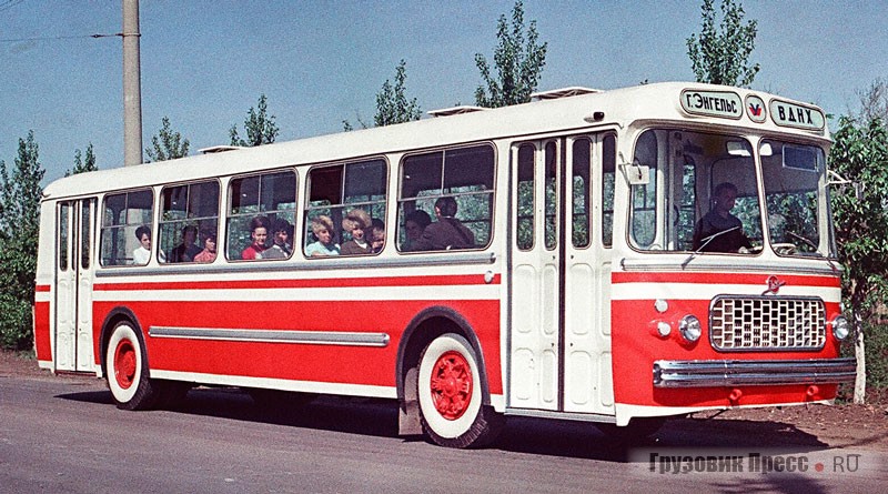 ЗИУ-680, 1971 г.
