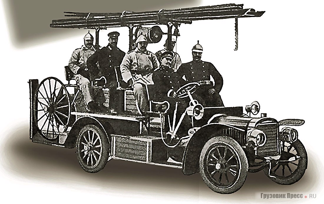 Первый пожарный автомобиль Москвы, изготовленный заводом «Aустав Лист» на германском шасси SAG D28