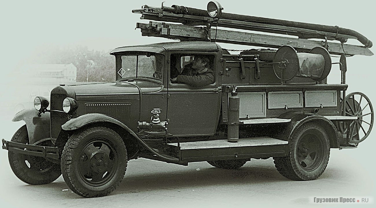Пожарный автомобиль ПМЗ-1А на базе ГАЗ-ММ