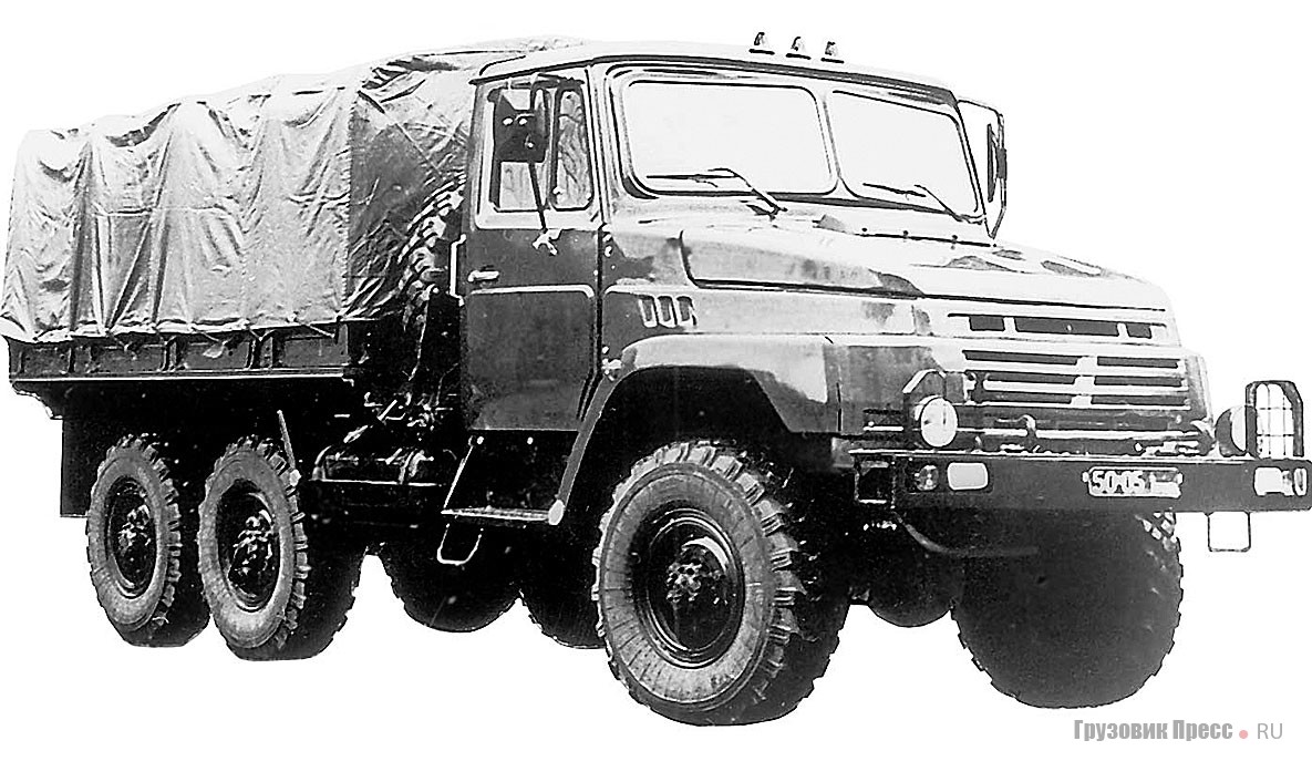 Проработка оперения и передней части ЗИЛ-433410 с кабиной ЗИЛ-4331, представленные военным в начале 1990-х