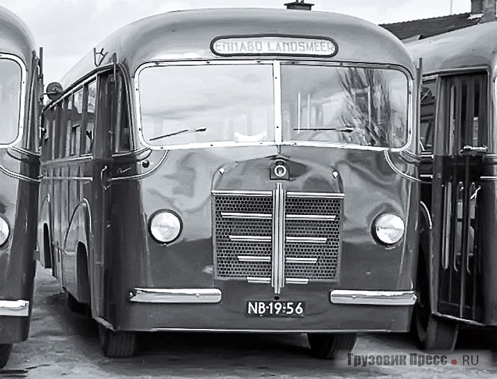 Автобус на шасси Kromhout TB-4 с кузовом Verheul в провинции Северная Голландия, 1939 г.