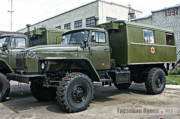 Автомобиль медицинской эвакуации АС66-02МП на шасси двухосного «Урал-43206»