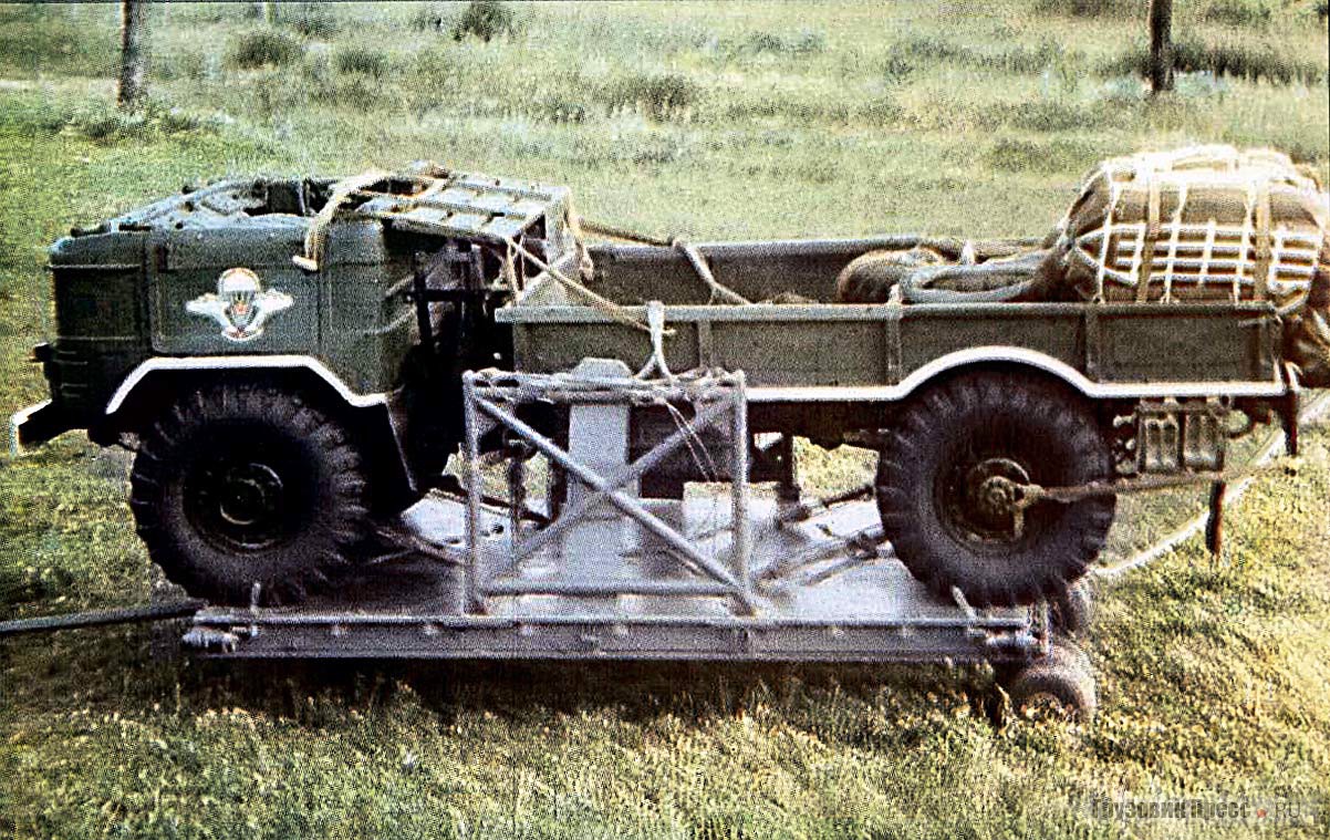 ГАЗ-66Б на десантной платформе П-7