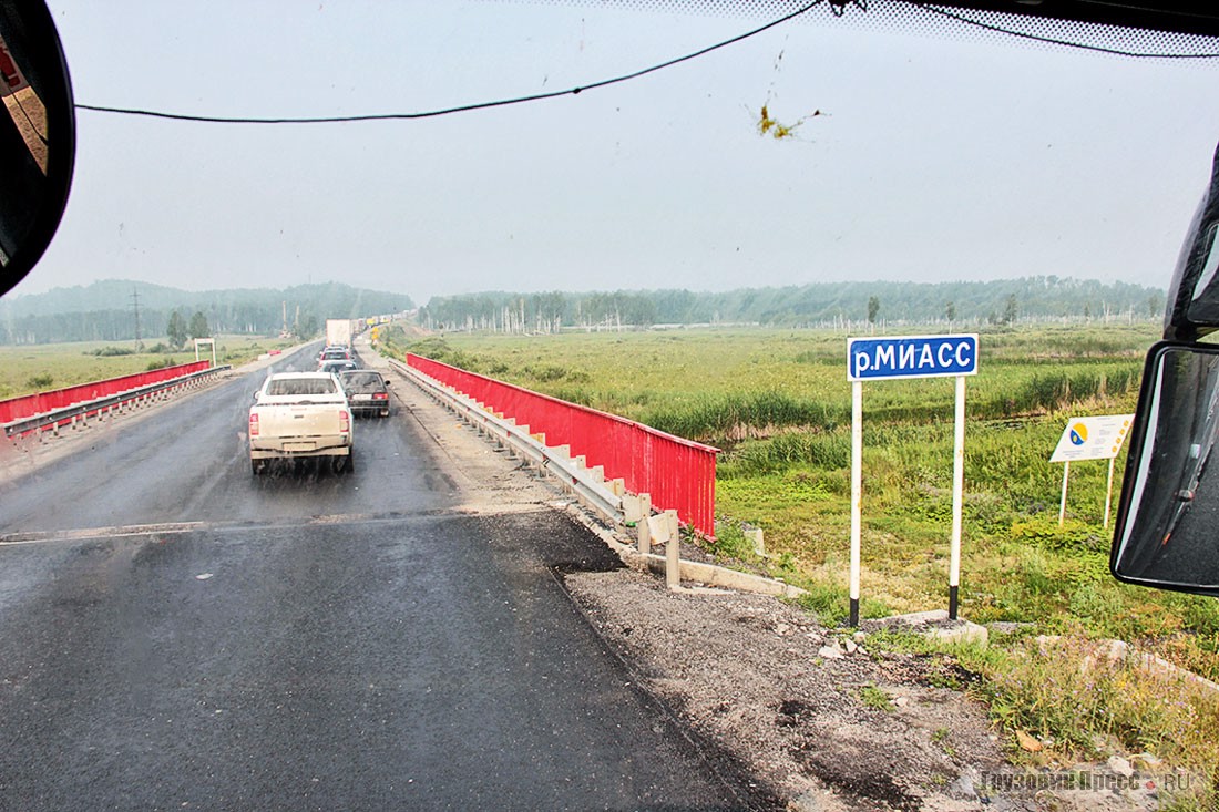 Неумелая организация производства дорожных работ в Челябинской области приводит к образованию многокилометровых заторов