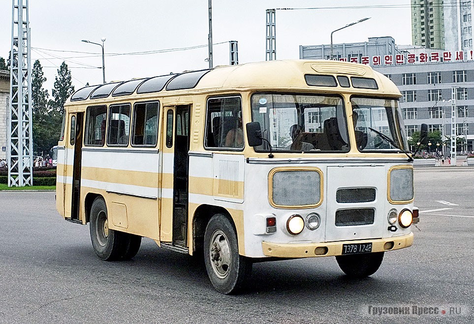 Крепкие ПАЗ-672М встретить на улицах города – большая удача. Их число заметно уступает бывшим в употреблении японским автобусам