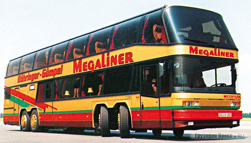 1989. Neoplan Megaliner N128/4